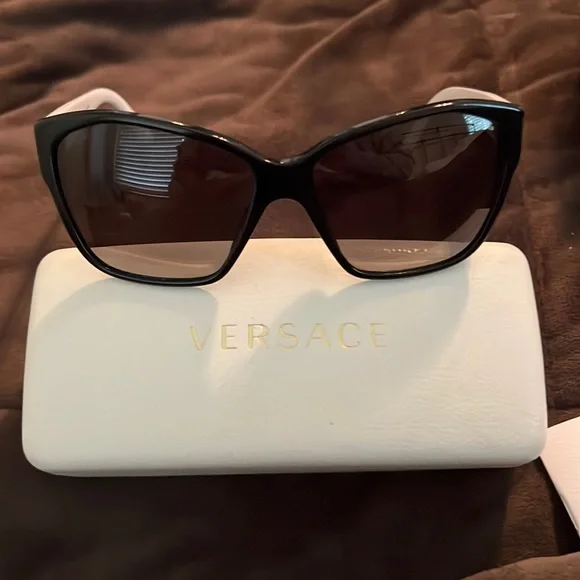 NWT Versace polarized sunglasses Luxotrica group New in box Versace Sunglasses - White with Gold Accents - Designer  main image 3